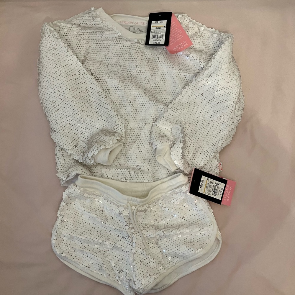 Museum of Ice cream x Target x Art Class white sequin set XS size 4-5 NWT